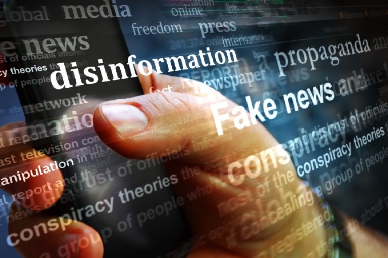CORRECTIV - Fakenews Propaganda Medium